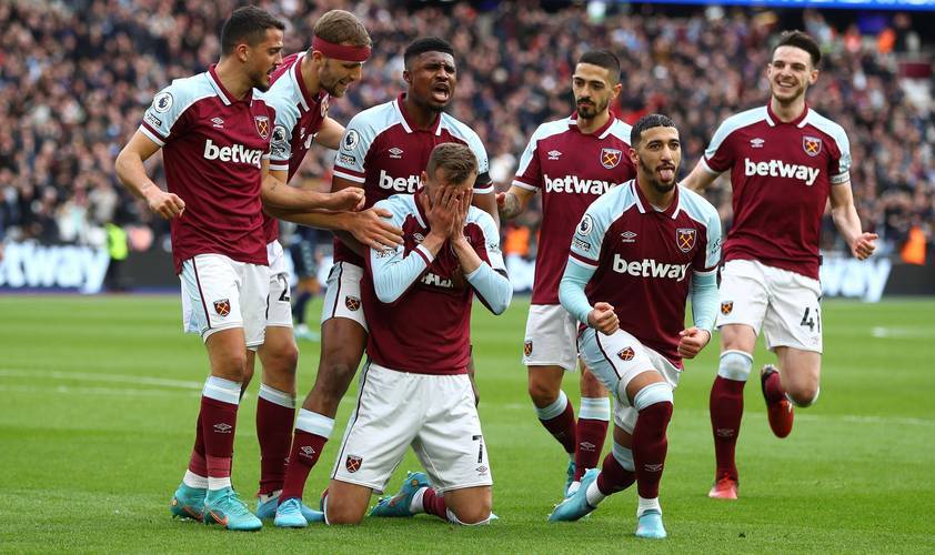 救主失败！杜兰特带不动太阳两队友！赛后传来2大坏消息