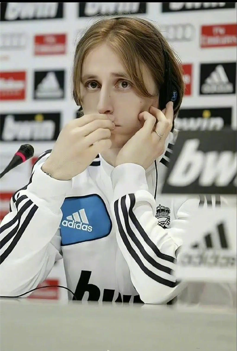 《原神》4.7版本芙宁娜配队推荐：打造高效元素反应团队