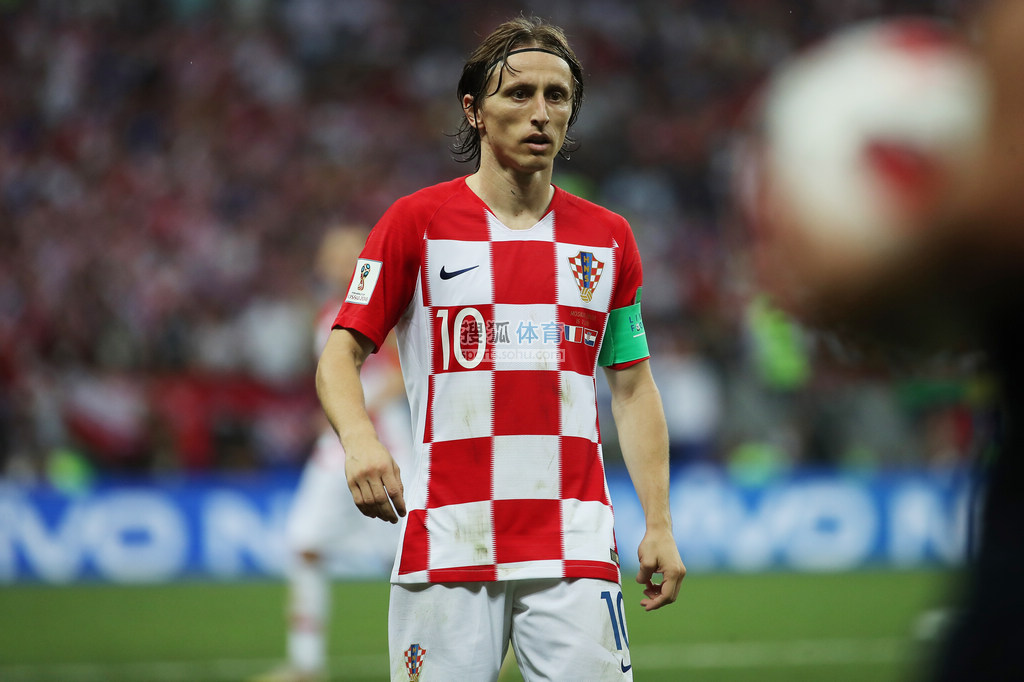 [F1]汉密尔顿夺中国大奖赛冲刺赛杆位