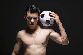 日本职棒：福冈软银鹰由于签下徐若熙，其在台湾地区的商业赞助合作数量实现了翻倍增长